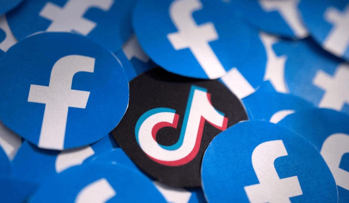  Facebook VS TikTok